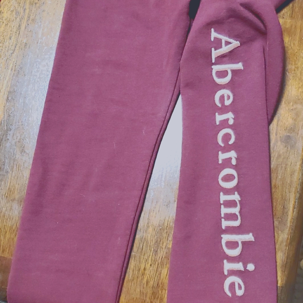 BNWT Girls 7/8 Abercrombie and Fitch Sweat Pants